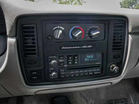 Used 1994 Chevrolet Impala SS image 23