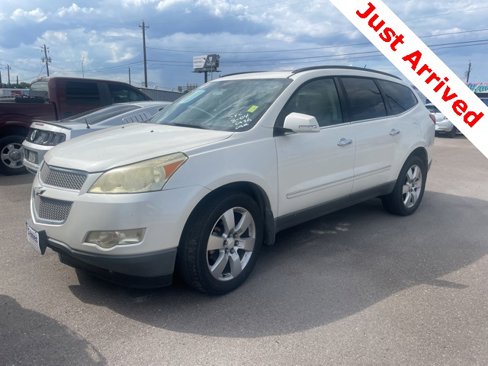 Used 2011 Chevrolet Traverse LTZ image 1