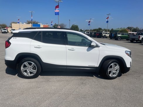 Used 2020 GMC Terrain SLE image 14