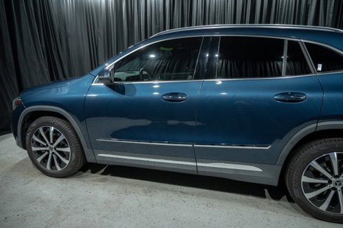 Certified 2022 Mercedes-Benz GLA 250 image 5