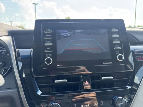 Used 2022 Toyota Camry SE image 22