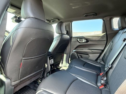 Used 2024 Jeep Compass Trailhawk w/ Trailhawk Convenience Group image 34