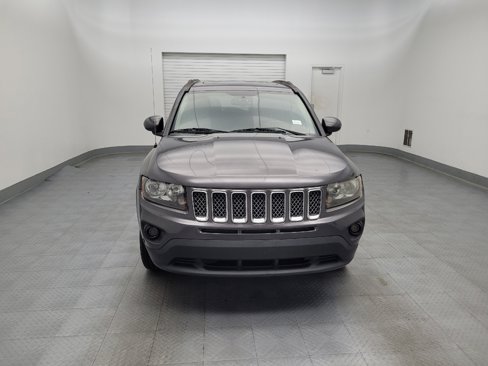 Used 2015 Jeep Compass Latitude w/ Sun/Sound Group image 14