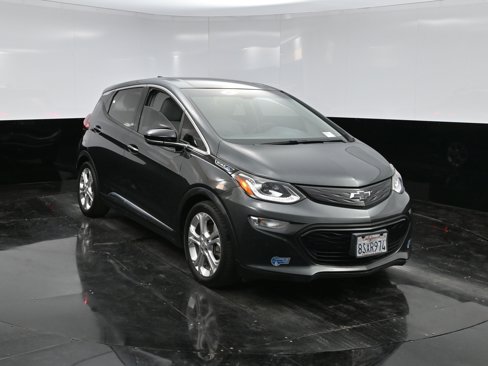 Used 2020 Chevrolet Bolt LT image 1