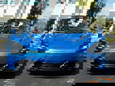 Used 2022 McLaren 720S Performance image 9