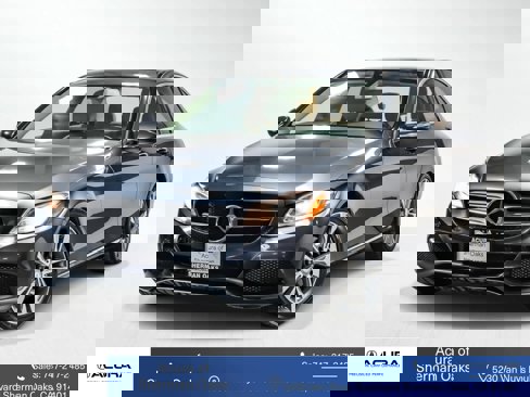 Used 2015 Mercedes-Benz C 300 Sedan image 1