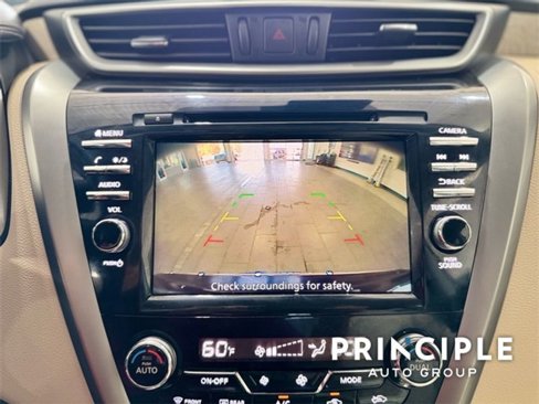 Used 2023 Nissan Murano SV image 24