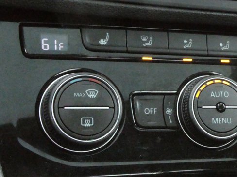 Used 2022 Volkswagen Jetta SE image 19