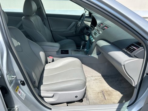Used 2009 Toyota Camry LE image 18