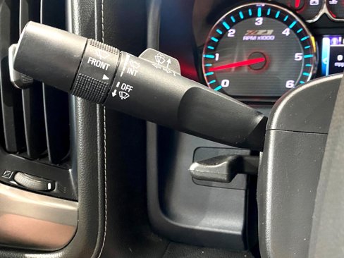 Used 2018 Chevrolet Silverado 1500 LTZ Z71 w/ Redline Edition image 13