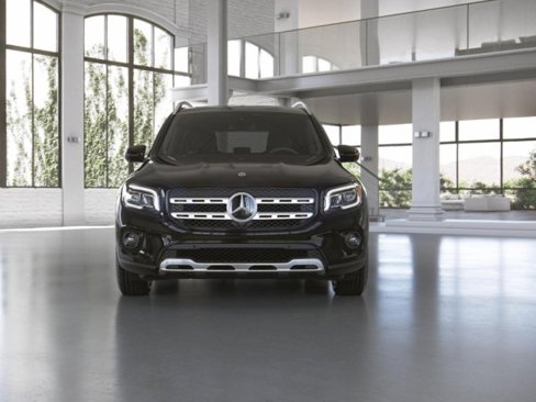 Certified 2022 Mercedes-Benz GLB 250 w/ Premium Package Lite image 8