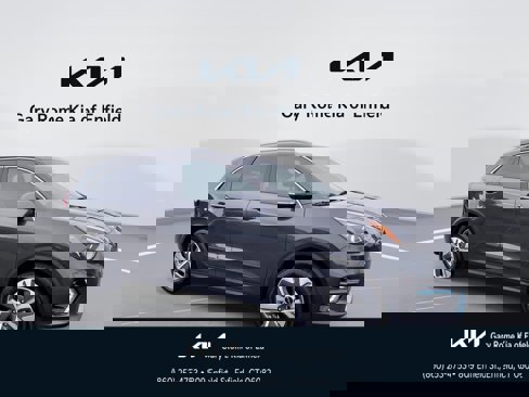 Used 2022 Kia Niro EX w/ Cold Weather Package image 1