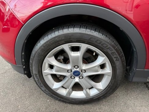 Used 2013 Ford Escape SEL image 39