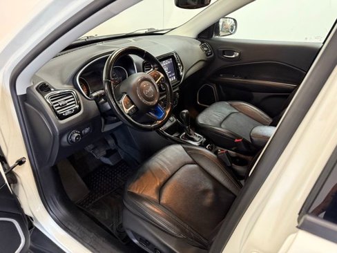 Used 2021 Jeep Compass Limited image 11