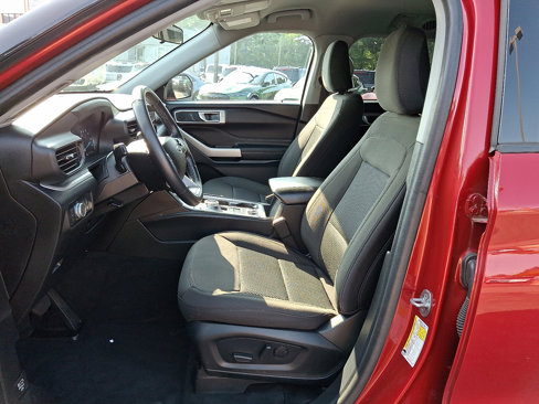 Certified 2022 Ford Explorer XLT image 15