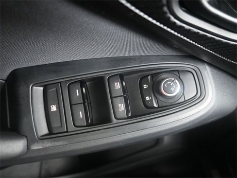Used 2023 Subaru Crosstrek 2.0i Premium image 12