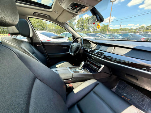 Used 2011 BMW 535i xDrive image 24