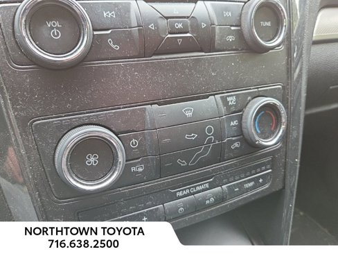 Used 2019 Ford Explorer XLT image 22