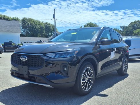 New 2025 Ford Escape SE image 24