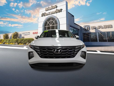 Used 2022 Hyundai Tucson SE image 11
