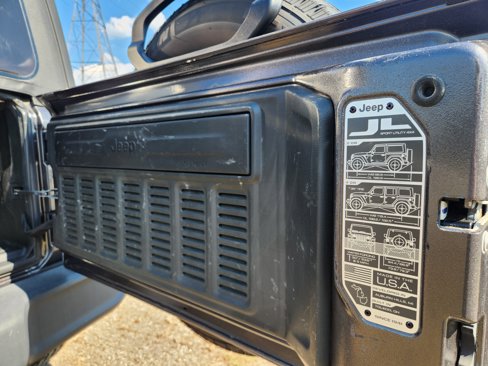 Used 2022 Jeep Wrangler Unlimited Sport image 22