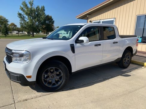 Used 2023 Ford Maverick XLT w/ Equipment Group 300A Standard image 3