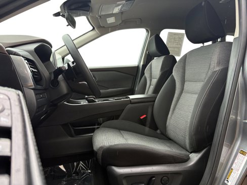Used 2021 Nissan Rogue SV image 8