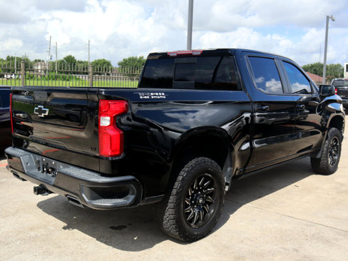 Used 2021 Chevrolet Silverado 1500 LT Trail Boss w/ LT Trail Boss Premium Package image 6