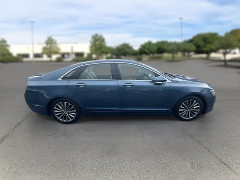 Used 2019 Lincoln MKZ Reserve image 9