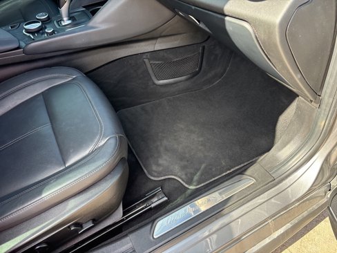 Used 2018 Alfa Romeo Giulia image 28