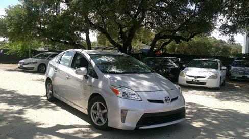 Used 2015 Toyota Prius One image 1