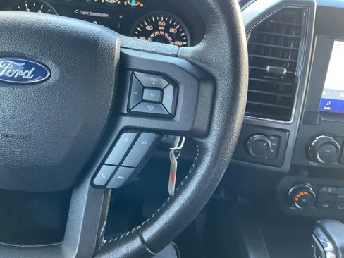 Used 2019 Ford F150 XLT w/ Equipment Group 302A Luxury image 7