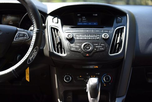 Used 2016 Ford Focus SE w/ Equipment Group 201A image 19