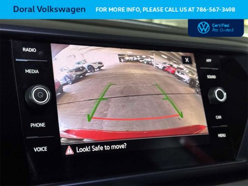 Used 2023 Volkswagen Taos SE w/ Panoramic Sunroof Package image 19