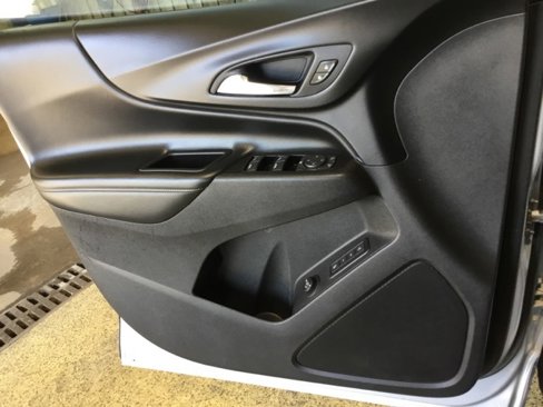 Used 2020 Chevrolet Equinox Premier image 40