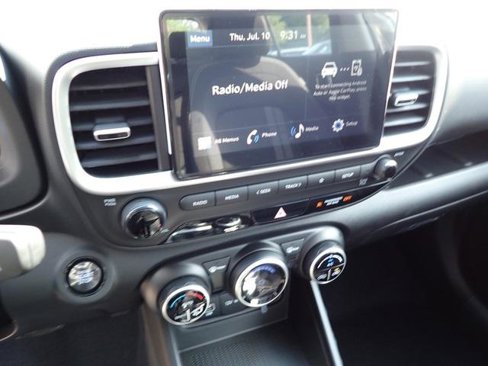 New 2025 Hyundai Venue SEL image 37