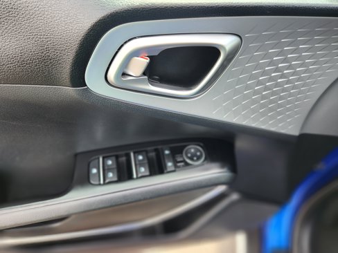 Used 2020 Kia Soul X-Line image 13