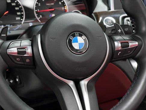 Used 2015 BMW M6 Convertible image 74