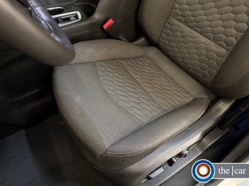 Used 2018 Chevrolet Equinox LT w/ Sun & Infotainment Package image 13