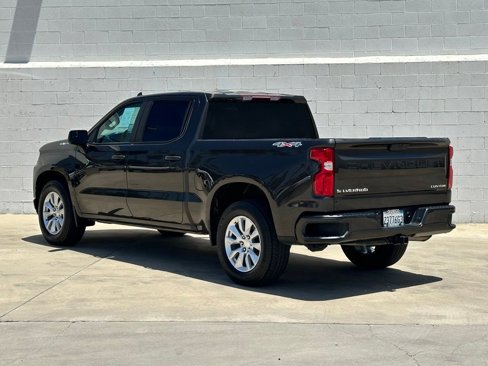 Used 2021 Chevrolet Silverado 1500 Custom w/ Safety Confidence Package image 4