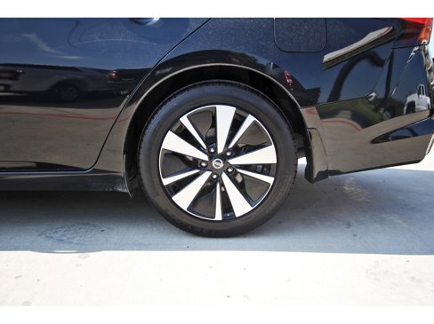 Used 2021 Nissan Altima 2.5 SV w/ SV Premium Package image 32