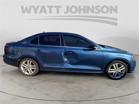 Used 2017 Volkswagen Jetta SEL image 11