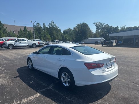 Used 2024 Chevrolet Malibu LT image 10