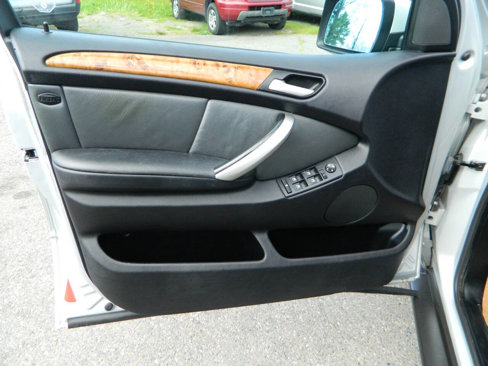 Used 2001 BMW X5 3.0i image 20
