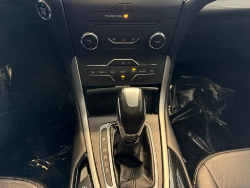 Used 2017 Ford Edge SEL w/ Equipment Group 201A image 15
