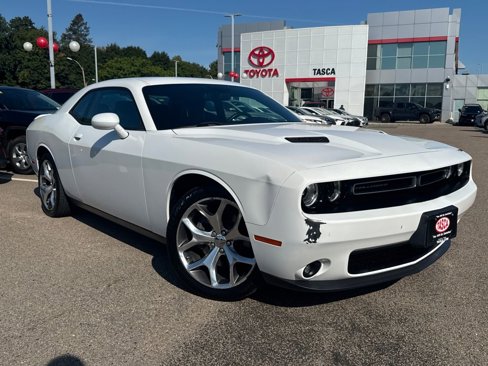 Used 2016 Dodge Challenger SXT Plus image 1