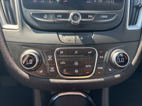 Used 2023 Chevrolet Malibu LT image 23