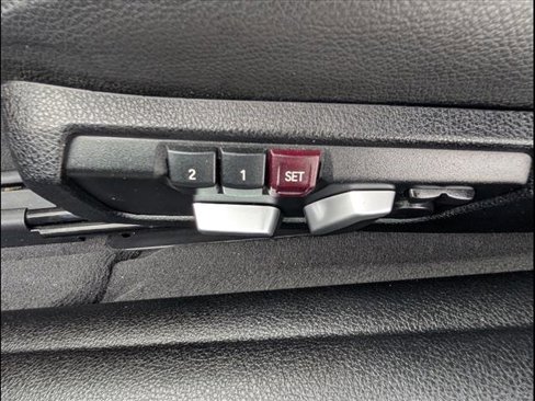 Used 2017 BMW 430i Convertible image 20