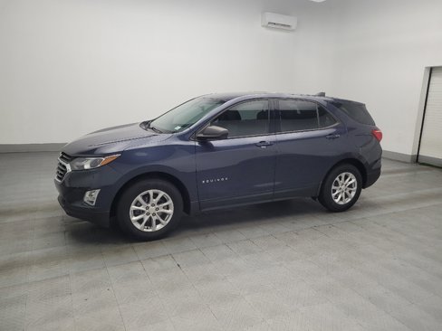 Used 2019 Chevrolet Equinox LS image 2