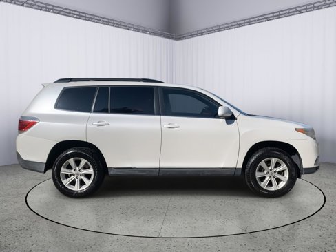 Used 2012 Toyota Highlander 4WD image 10